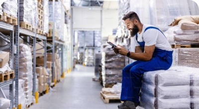 Dân Logistics nên học TOEIC hay IELTS tốt hơn?